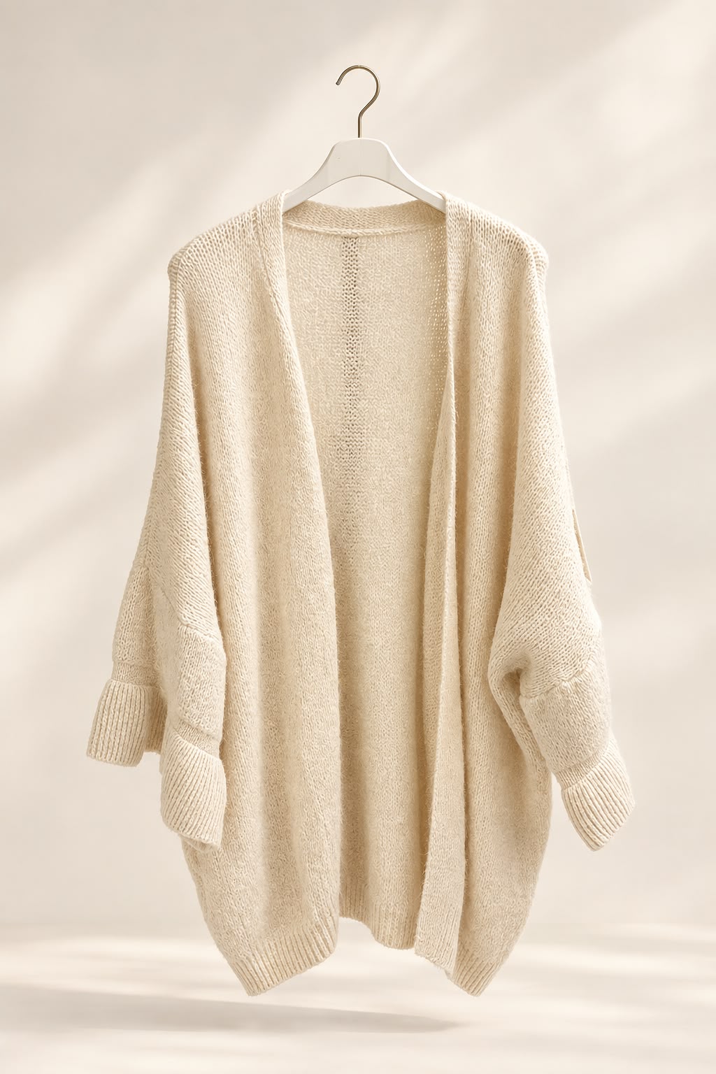 Strickjacke aus Italien – kuschelig & vielseitig