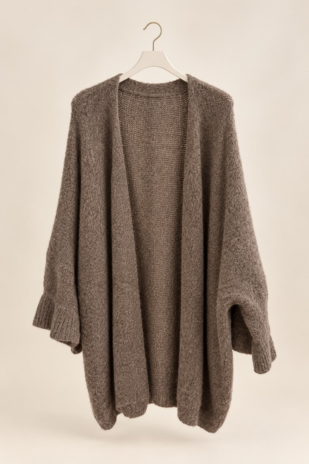 Strickjacke aus Italien – kuschelig & vielseitig