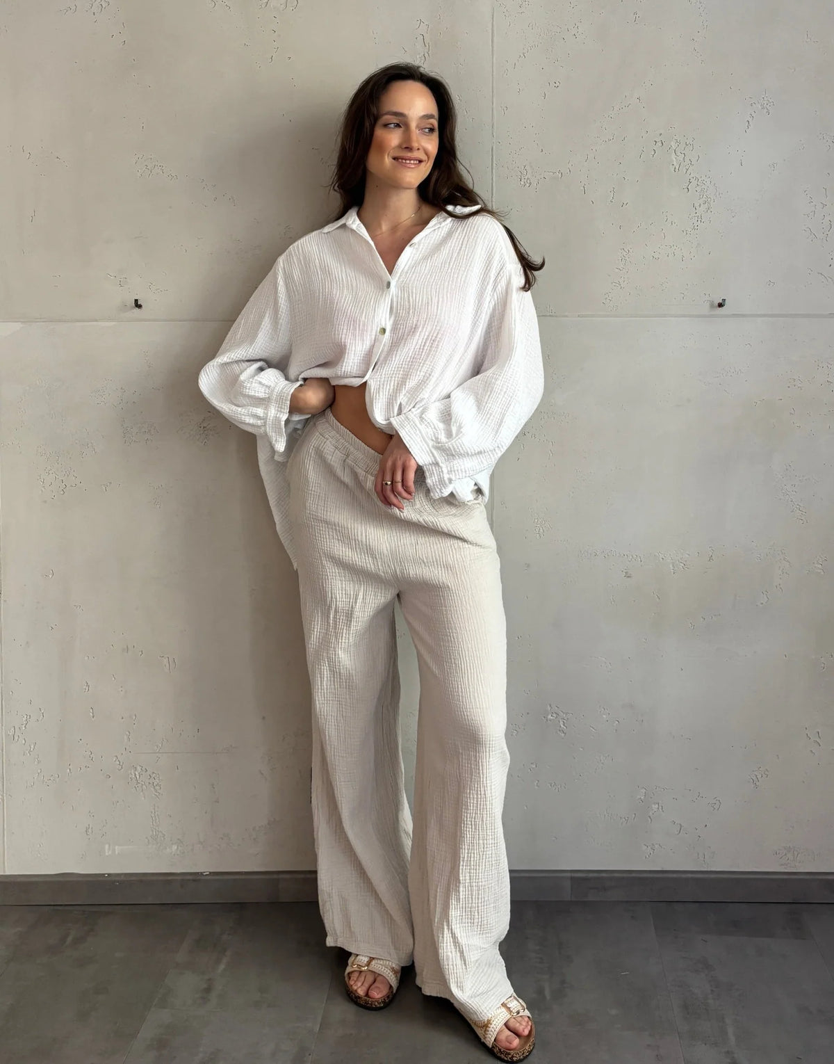 Unifarbene Musselinhose aus 100% Baumwolle