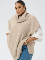 Gemütlicher Rollkragenponcho mit Zogelstrick - Camel