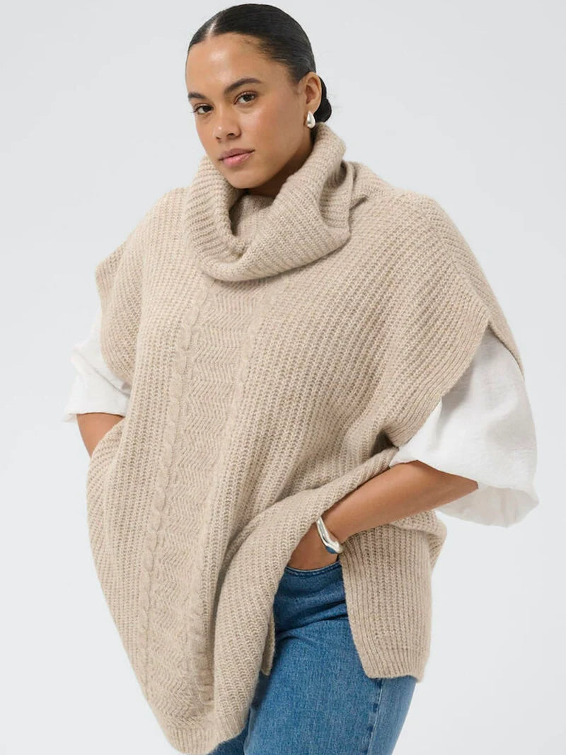 Gemütlicher Rollkragenponcho mit Zogelstrick - Camel